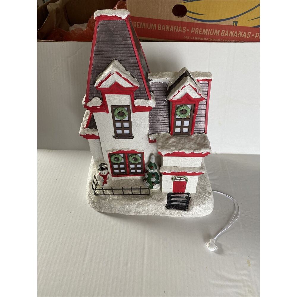 Martha Stewart Living Pepperberry Lane Holiday Christmas House Ceramic Light Up‎